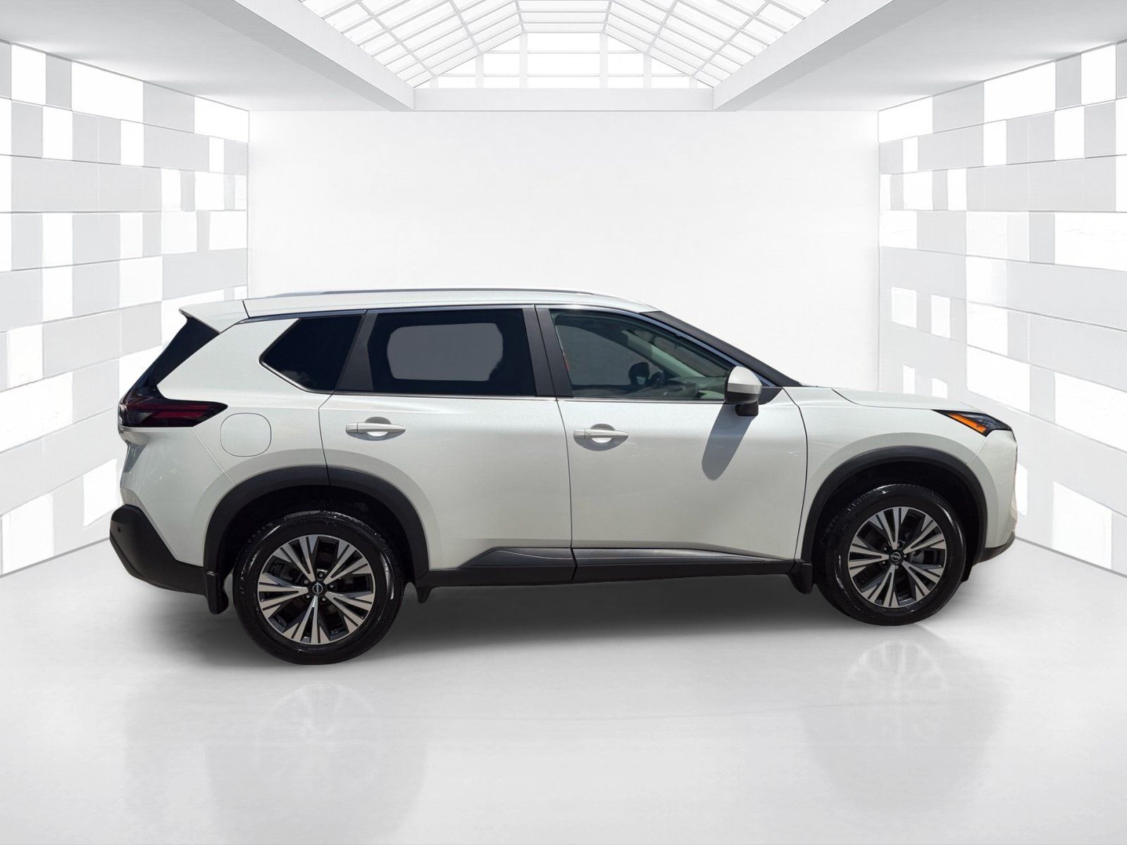Certified 2023 Nissan Rogue SV w/ SV Premium B Package FWD image 8