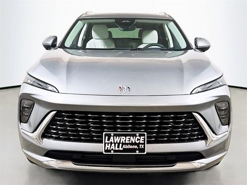 New 2026 Buick Envision Avenir image 2