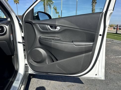 Used 2023 Hyundai Kona SE image 36