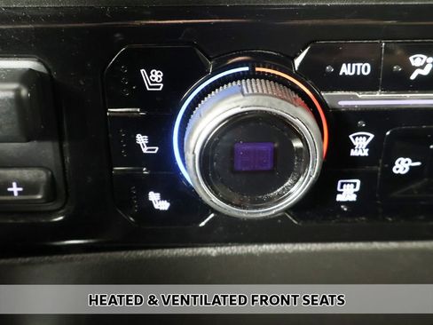 Used 2023 Chevrolet Silverado 1500 High Country w/ LPO, Dark Essentials Package AWD/4WD image 10