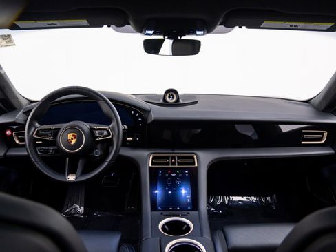 Certified 2021 Porsche Taycan Turbo S image 11