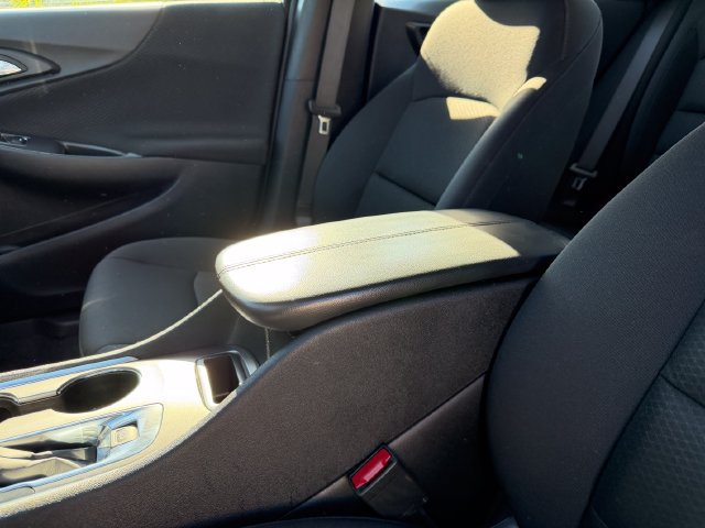 Used 2025 Chevrolet Malibu LT FWD image 29