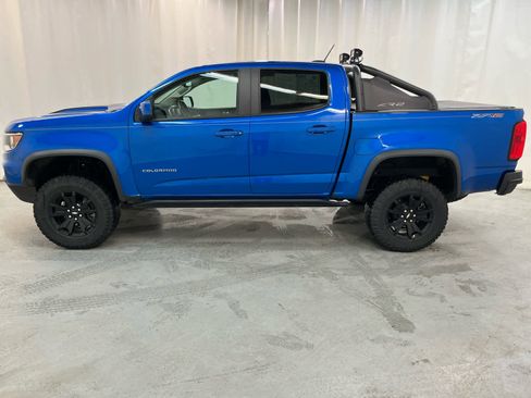 Used 2021 Chevrolet Colorado ZR2 w/ ZR2 Dusk Special Edition image 2