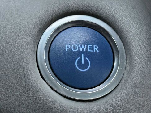 Used 2021 Toyota Highlander Platinum image 33