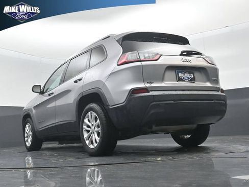 Used 2020 Jeep Cherokee Latitude FWD image 21