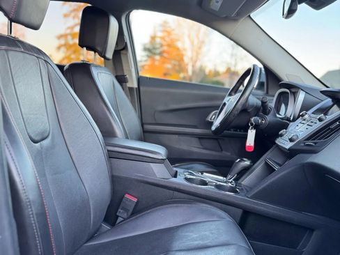 Used 2017 Chevrolet Equinox Premier w/ Enhanced Convenience Package image 12