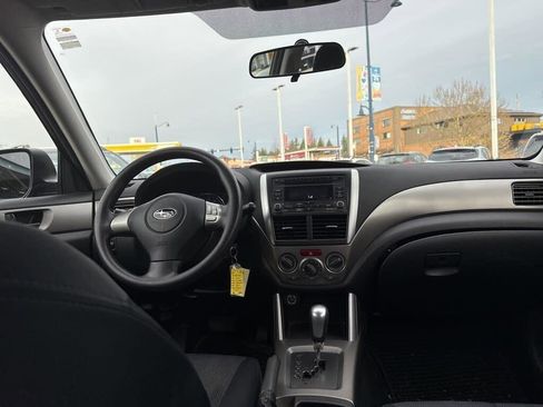 Used 2010 Subaru Forester 2.5X w/ Popular Equipment Group 1B image 6