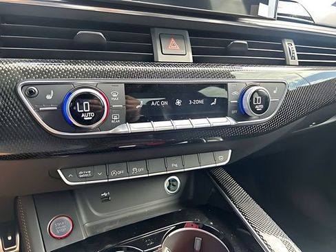 Used 2023 Audi S4 Premium Plus w/ Premium Plus Package AWD/4WD image 32