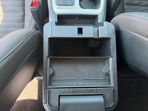 Used 2020 Ford Explorer XLT RWD image 22