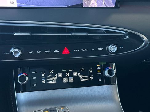 New 2026 Genesis GV70 3.5T Sport Advanced image 21