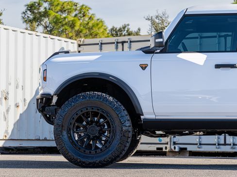 New 2025 Ford Bronco Badlands AWD/4WD image 28