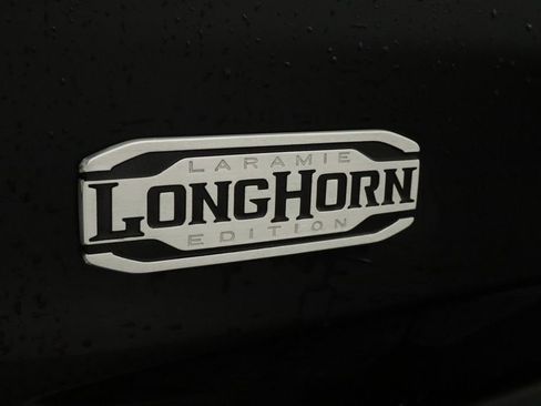 Used 2019 RAM 1500 Limited AWD/4WD image 23