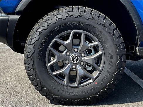 New 2025 Ford Bronco Badlands AWD/4WD image 12