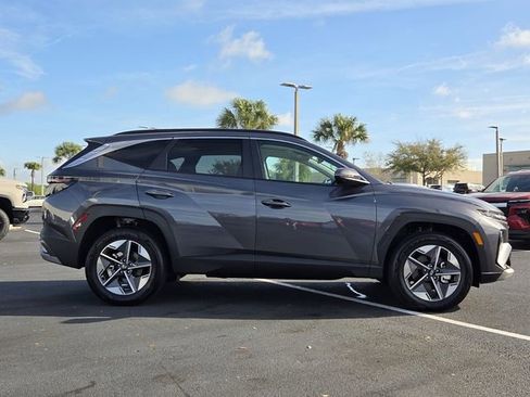 Used 2025 Hyundai Tucson SEL image 7