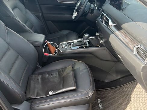Used 2023 MAZDA CX-5 AWD 2.5 S w/ Premium Package image 2