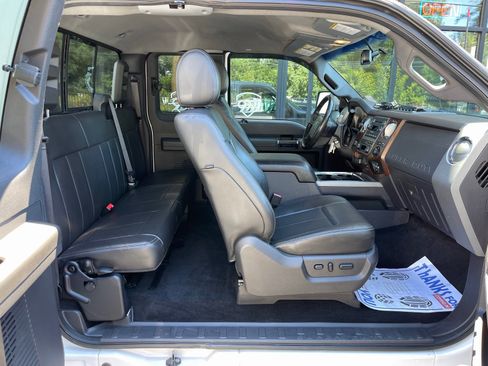 Used 2012 Ford F250 Lariat image 24