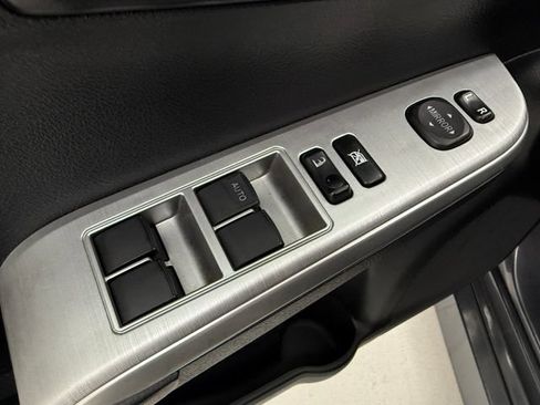 Used 2014 Toyota Camry SE FWD image 27