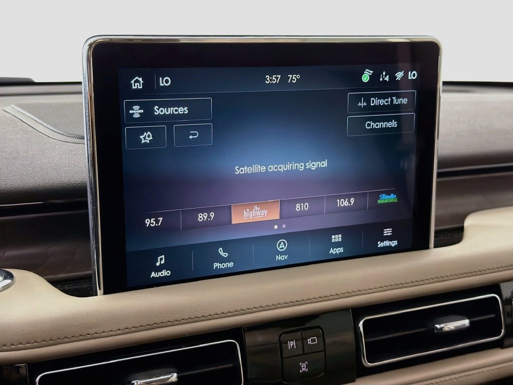 Used 2024 Lincoln Aviator Reserve w/ Elements Package Plus RWD image 18