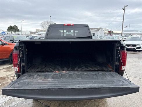 Used 2015 RAM 1500 Sport w/ Sport Premium Group image 18