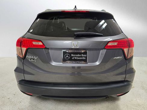 Used 2018 Honda HR-V EX-L image 4