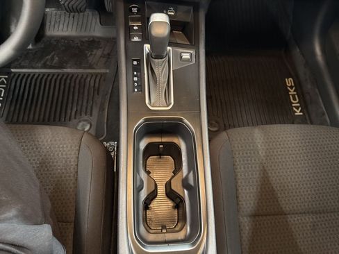 Certified 2025 Nissan Kicks S image 20