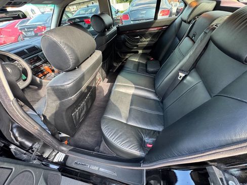 Used 2001 BMW 740i image 16