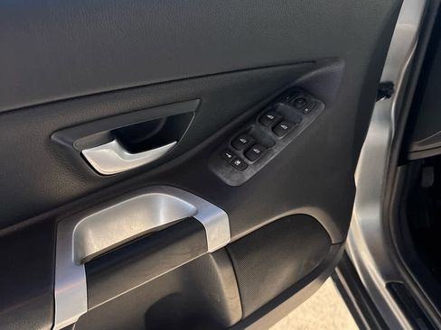 Used 2012 Volvo XC90 3.2 AWD/4WD image 13