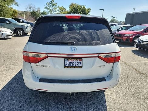 Used 2012 Honda Odyssey Touring Elite image 4