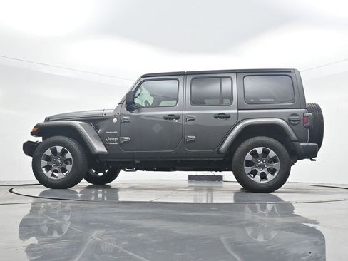 Used 2021 Jeep Wrangler Unlimited Sahara AWD/4WD image 32