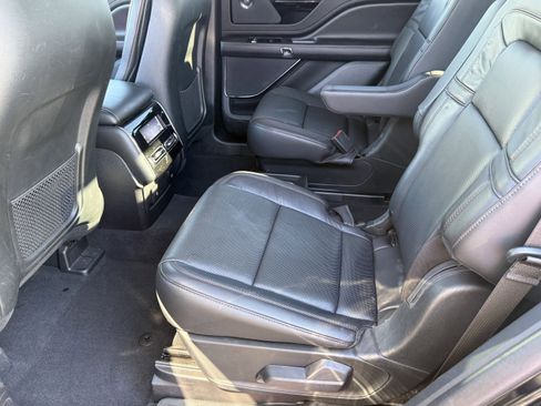 Used 2023 Lincoln Aviator Grand Touring w/ Elements Package Plus image 27