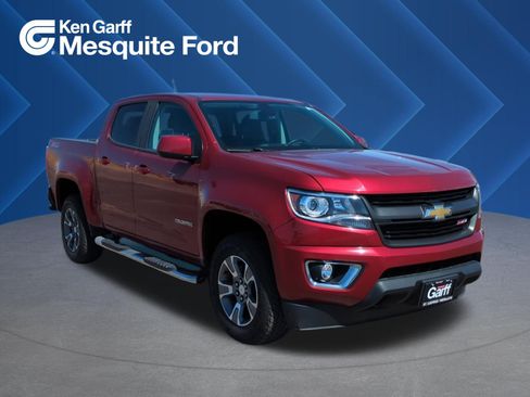 Used 2018 Chevrolet Colorado Z71 AWD/4WD image 1