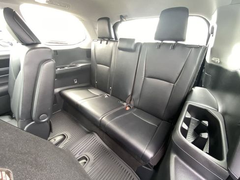 Certified 2024 Toyota Grand Highlander AWD image 22