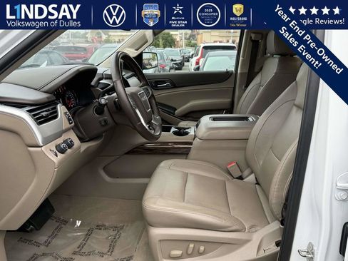 Used 2019 GMC Yukon XL SLT w/ Open Road Package image 11