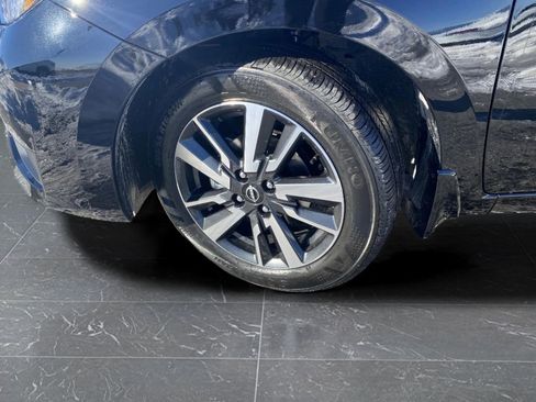 New 2025 Nissan Versa SV image 30