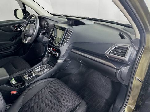 Used 2024 Subaru Forester Premium AWD/4WD image 37