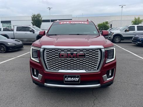 Used 2023 GMC Yukon Denali w/ LPO, Floor Liner Package AWD/4WD image 2