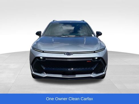 Certified 2024 Chevrolet Equinox EV RS FWD image 2