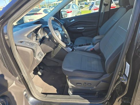 Used 2015 Ford Escape SE image 12