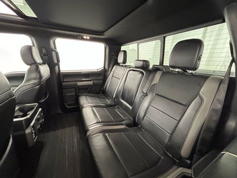 Used 2018 Ford F150 Raptor w/ Equipment Group 802A Luxury image 35