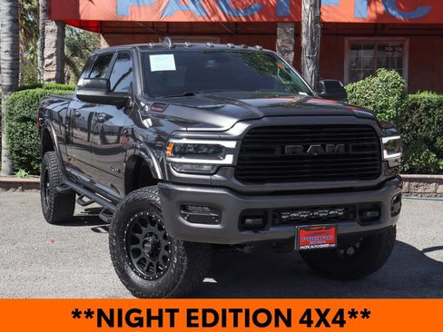 Used 2020 RAM 2500 Laramie w/ Night Edition AWD/4WD image 2