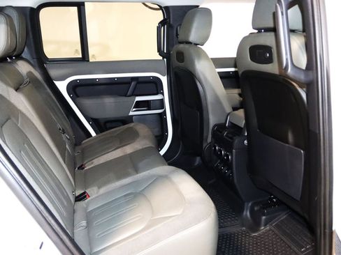 Used 2020 Land Rover Defender 110 SE AWD/4WD image 62