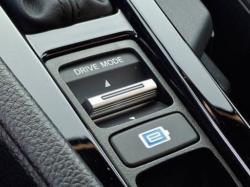 Used 2023 Honda Accord Sport image 25