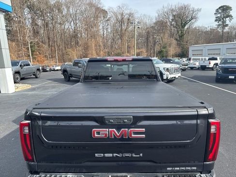 Used 2024 GMC Sierra 2500 Denali w/ Denali Reserve Package image 10
