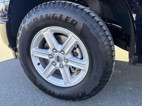 New 2026 Ford F150 XLT w/ Equipment Group 301A Standard image 8