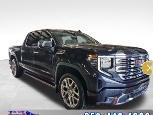 Used 2023 GMC Sierra 1500 Denali w/ Denali Reserve Package AWD/4WD image 5