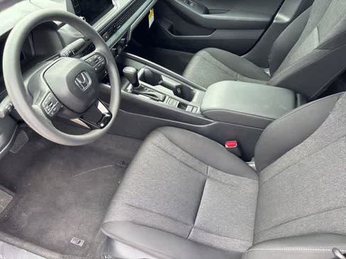 Used 2026 Honda Accord LX image 9