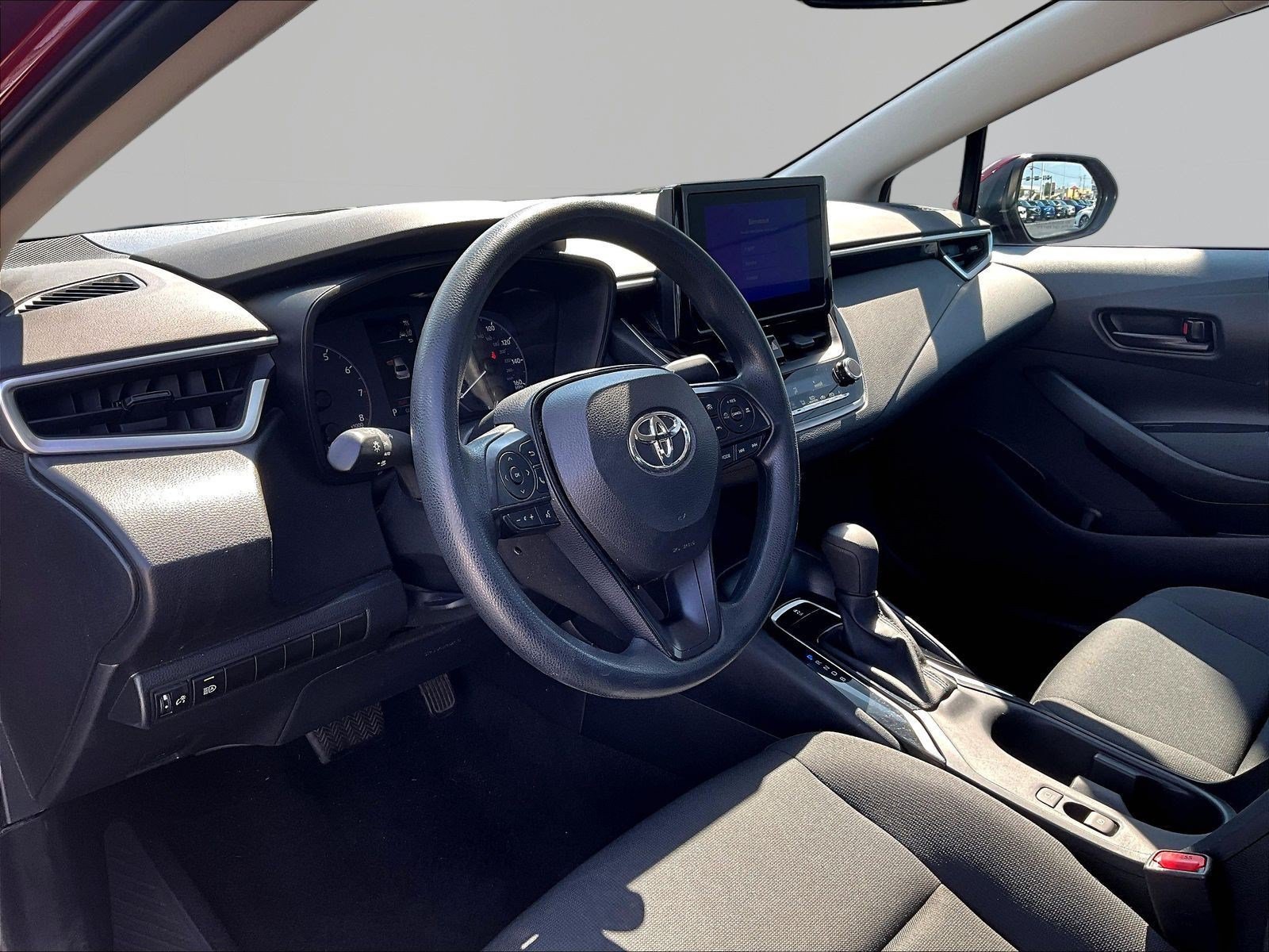 Used 2023 Toyota Corolla LE FWD image 17