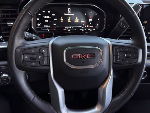 Used 2024 GMC Sierra 1500 SLE image 15