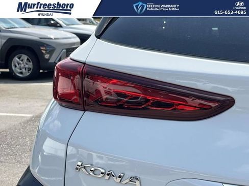 Used 2021 Hyundai Kona Ultimate w/ Cargo Package FWD image 10