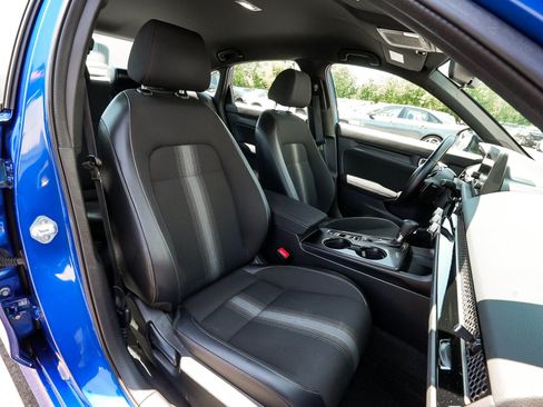 Used 2023 Honda Civic Sport image 40